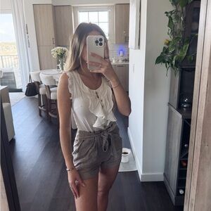 TCEC Tan/White Romper with Tie (Size Small)